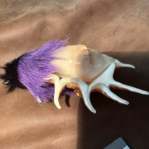 PRADA SHELL AND FUR PENDANT missing cord - Picture 3 of 16